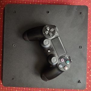 Playstation 4 Pro With Controller